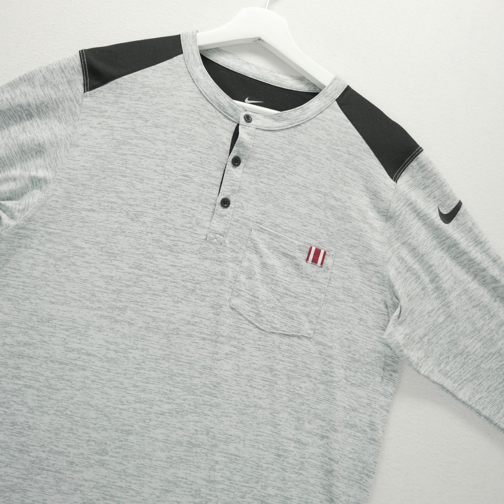 Nike Arkansas Razorbacks Dri-FIT‎ Henley Shirt Mens Small Grey 3/4 Sleeve Pocket
